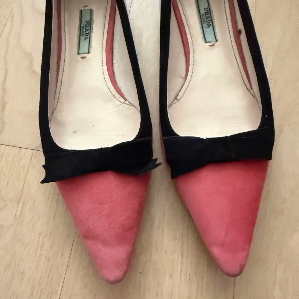 EUC PRADA Pink Suede Color Block Pointed Flats with Black Trim and Bow Size 38 - Picture 5 of 5